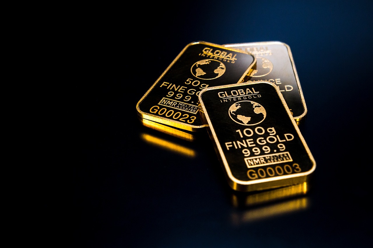 Gold is money, gold business, luxury — French Roulette Low House Edge USA Fast Payouts